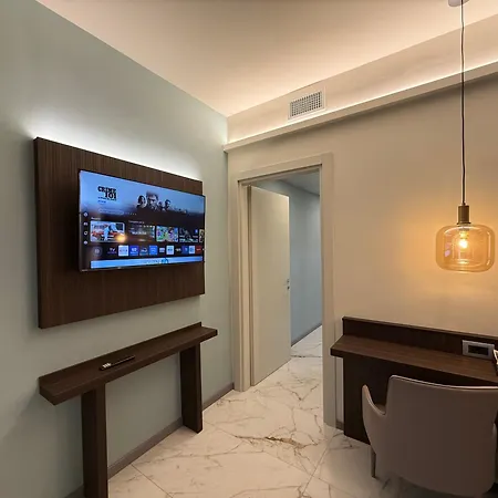 Hotel Broletto *