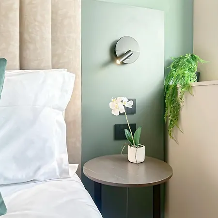 Cp - Hotel Milano