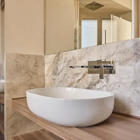 Πανσιόν Navigli Collection-by Retreats 3*