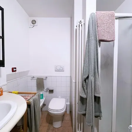 Ubytování v soukromí Stanza Privata In Casa Silenziosa Con Giardino *