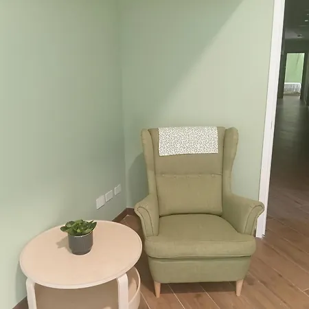Motell Linate Home Suite Aparthotel With Onsite Secure Parking And 10 Minutes By Walk From-To Airport - Con Parcheggio Sorvegliato In Loco E A 10 Minuti A Piedi Da E Per Aeroporto Di Linate Metro Blu M4 Milano