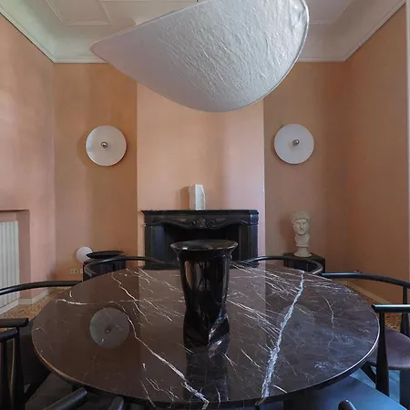 فيلة Casa Osti