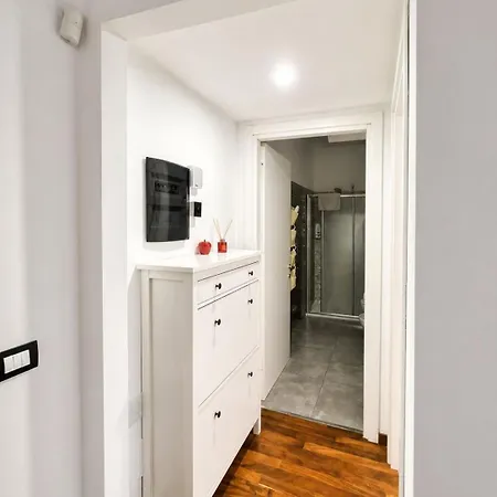The Corner - Cozy - *