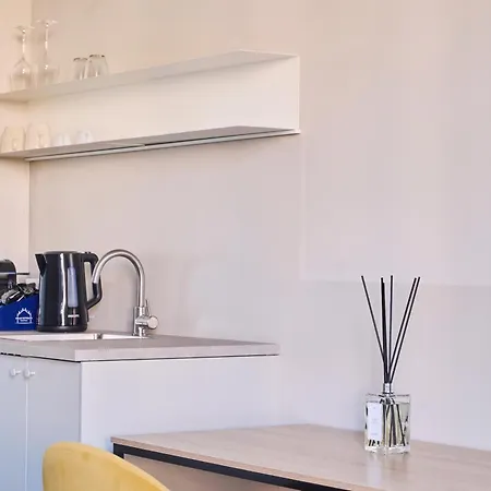 Πανσιόν Navigli Collection-by Retreats 3*