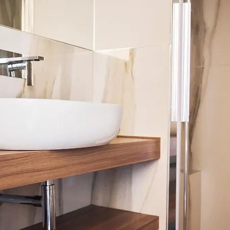 Πανσιόν Navigli Collection-by Retreats 3*