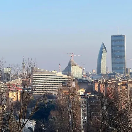 San Siro - Casa Con Host 밀라노