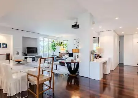 High End Luxury House In The Heart Of Brera 4bdr ميلان