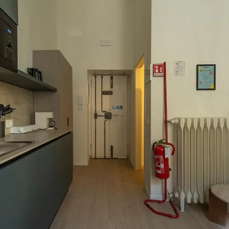 Hotiday Porta Romana Aparthotel