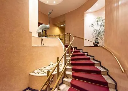 High End Luxury House In The Heart Of Brera 4bdr *
