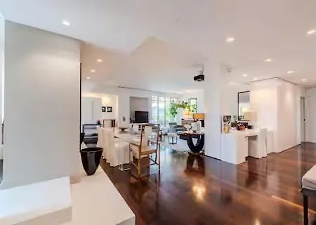 High End Luxury House In The Heart Of Brera 4bdr فيلة