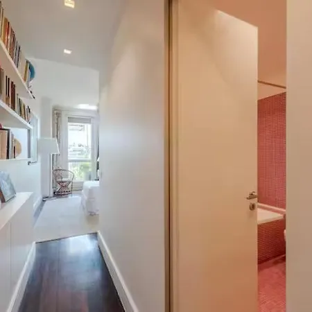 High End Luxury House In The Heart Of Brera 4bdr *