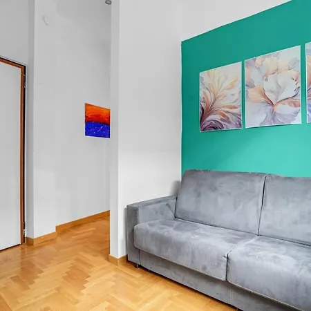 Modern With Air Conditioning Apartamento *