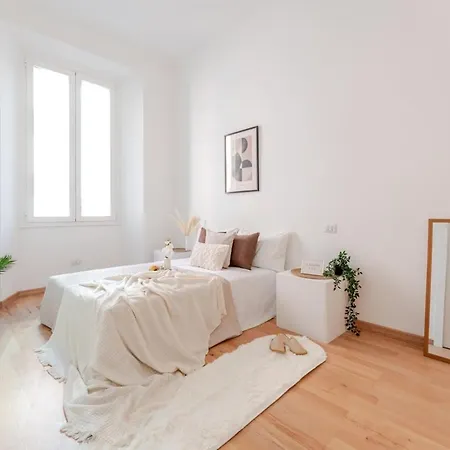 Two-bedroom Arco Flat With Free Parking شقة ميلان