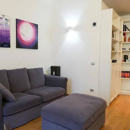 Bertacchi Authentic - Navigli And Bocconi شقة