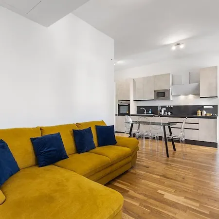Elegante Apt, Ac, 10 Min To Duomo, M1 Turro Апартаменты Милан