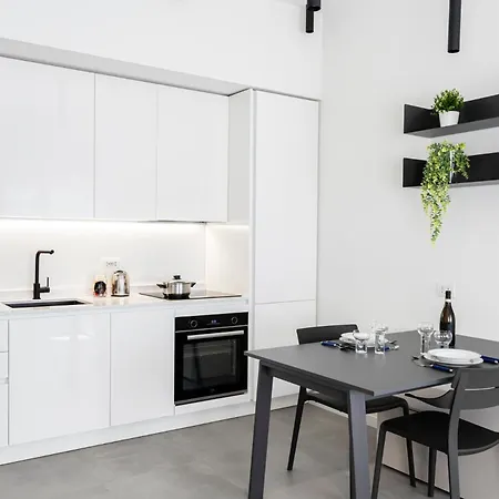 Guesthost - Comfy Near Cenisio Mm5 شقة *