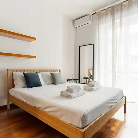 Guesthost - Modern Balcony Brenta Mm3 * Milan