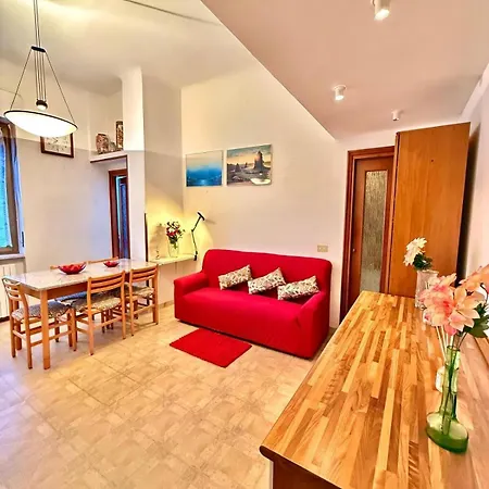 Appartement Classic House 15 Minutes From Duomo