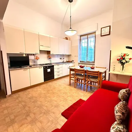 Classic House 15 Minutes From Duomo * Milaan