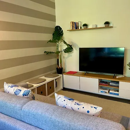 New Elegante Mico Life Con Metro E Tram Vicini Appartamento