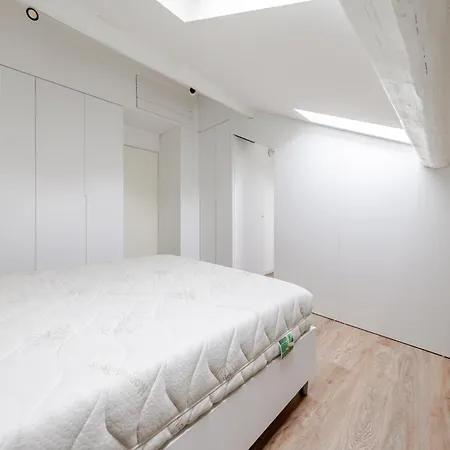 شقة The White Attic - Cattolica District *