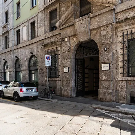 Youhosty - Fieno Terzo Hidden