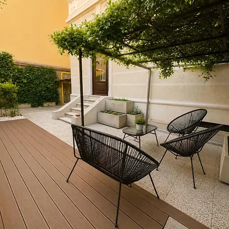 Private Garden & Free Parking - 2 Bedroom * Μιλάνο