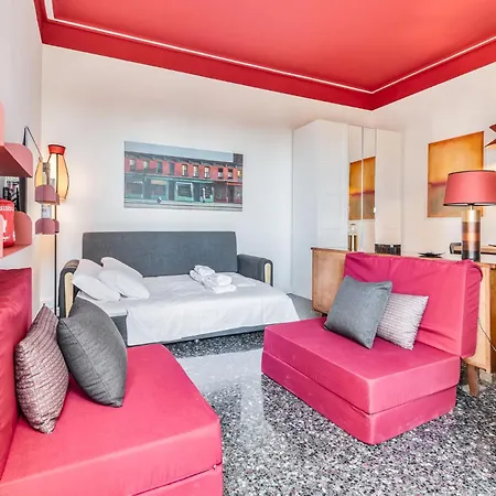 Luxury Repubblica 2 Pax Wi-fi شقة *