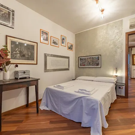 Apartament 5' From Bocconi With 2 Bedr And 2 Bathr
