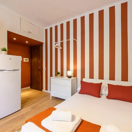 Cagliero 14 - The Red Apartamento *