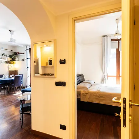 The White Nest - Dimora Gioia Appartement