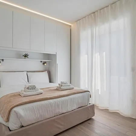 New Modern - Porta Nuova & Milán