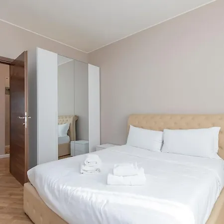 Xenia - 3 In Imperatore Tito 4 * Mediolan