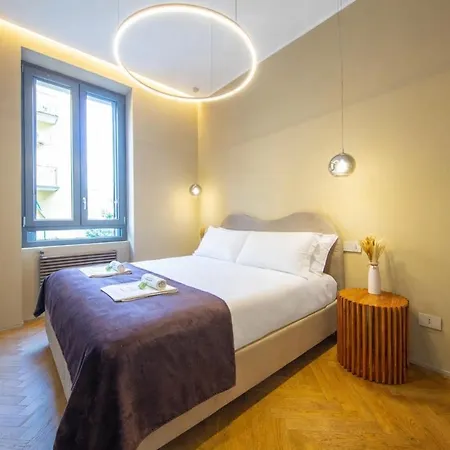 Luxury In The Center 1bedroom With Ac And Balcony Milan