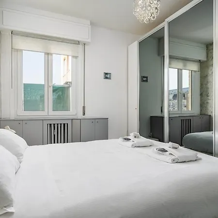 Toscanelli Bright Close To San Raffaele Hospital شقة