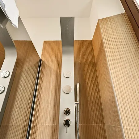 Bocconi I Naba I Navigli - Brioschi - 5 Guests Apartamento *