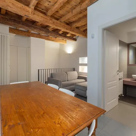 Bilocale Su 2 Livelli - Ripa Di Porta Ticinese