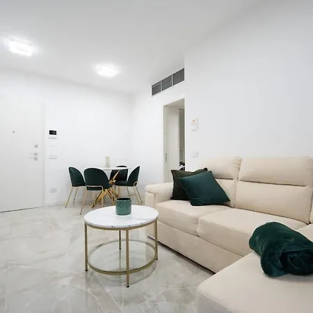 Appartement Design With Private Terrace *