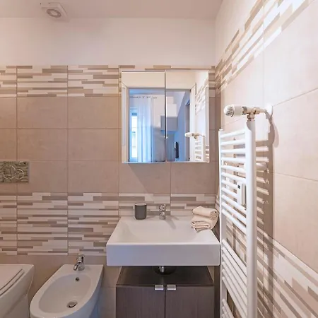 Apartman Arts At Scarlatti 31