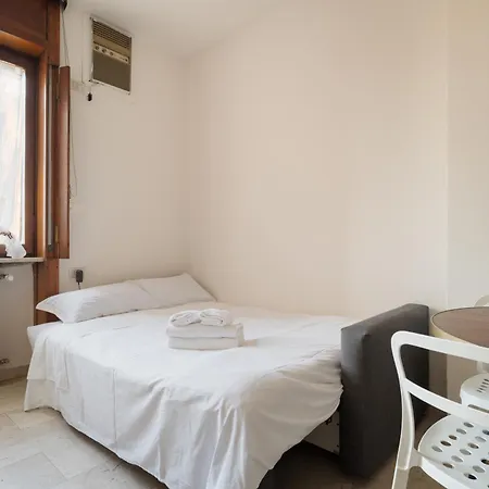 Guesthost - Comfy Porta Venezia Mm1 *