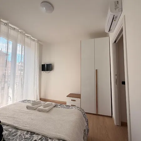 Apartman Harmony House Milánó