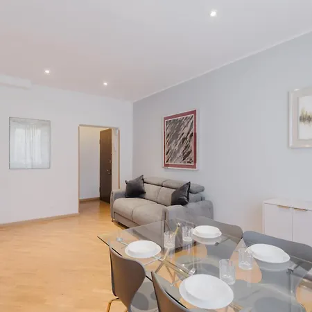 شقة Gohost - Charming And Bright Flat Next To Porta Romana