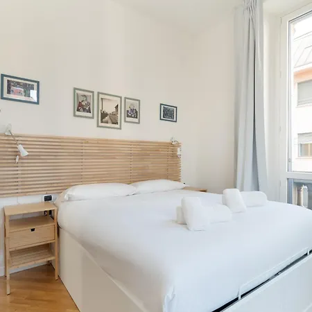 Guesthost - Spacious Flat X6 Porta Venezia Mm1 شقة