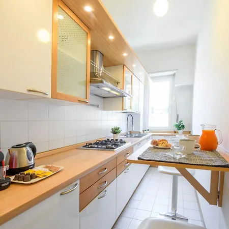 Appartement Mussi, 10 - Between Citylife And Sempione Milan