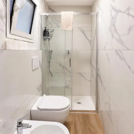 Tortona Chic - Near Navigli With Parking شقة
