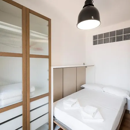 Appartement Elegant Designer In The Monumental Area *
