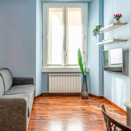 Appartamento Fogazzaro 8 Milano