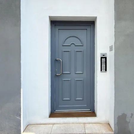 Апартаменты Elegante Apt, Ac, 10 Min To Duomo, M1 Turro