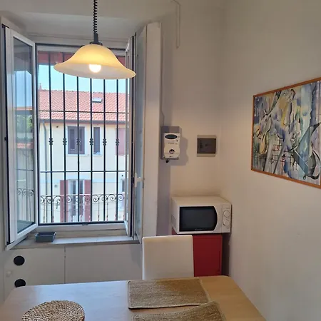 Bng11 Accogliente Bilocale Con Balcone Vicino Ai Navigli * ميلان