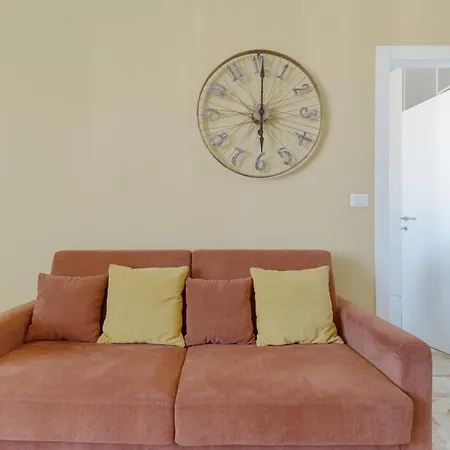 Romolo - Navigli Bright Two-room Appartement